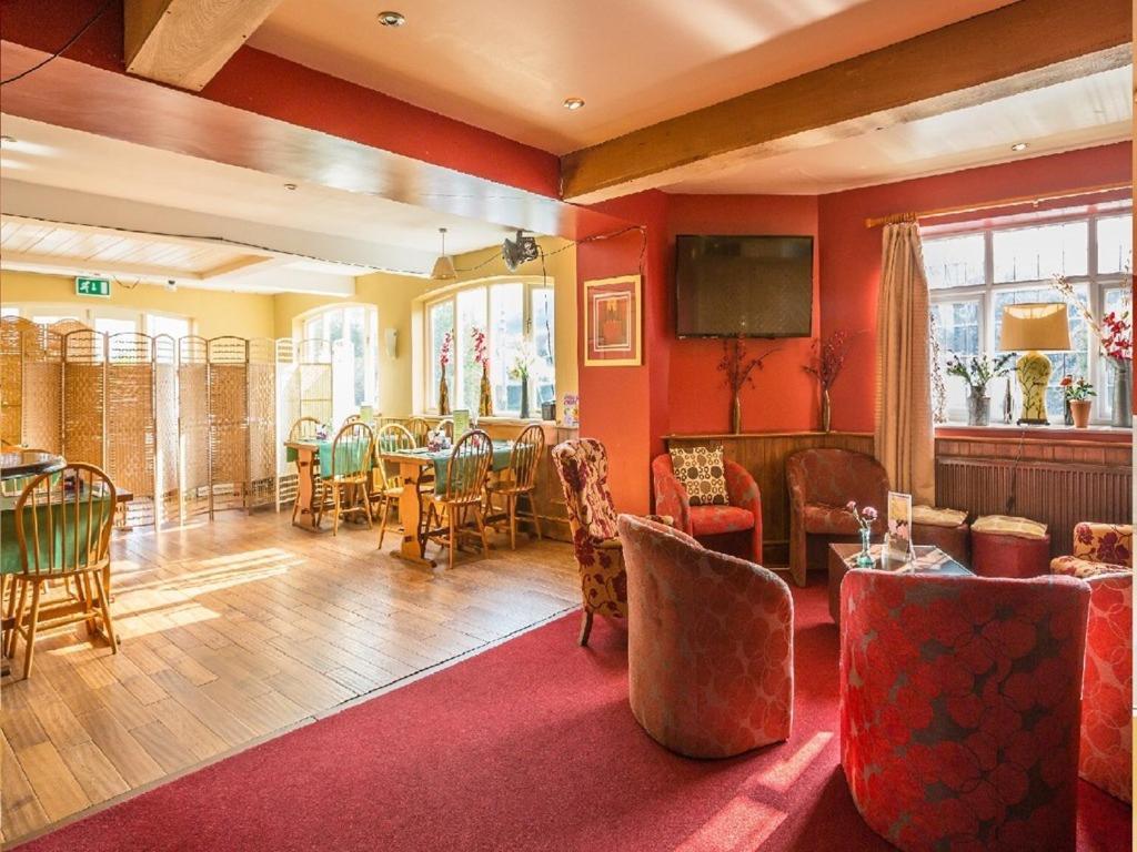The Castle Hotel Тальгарт Экстерьер фото